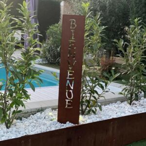 2493.jpg Totem vertical