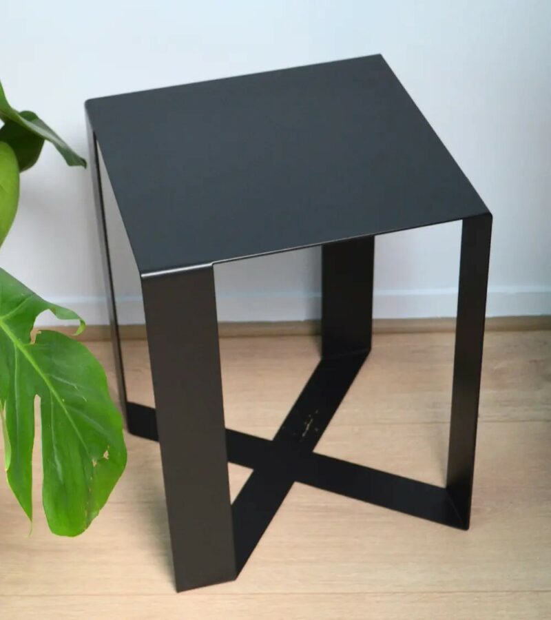 2496.jpg Table d'appoint T-Steel