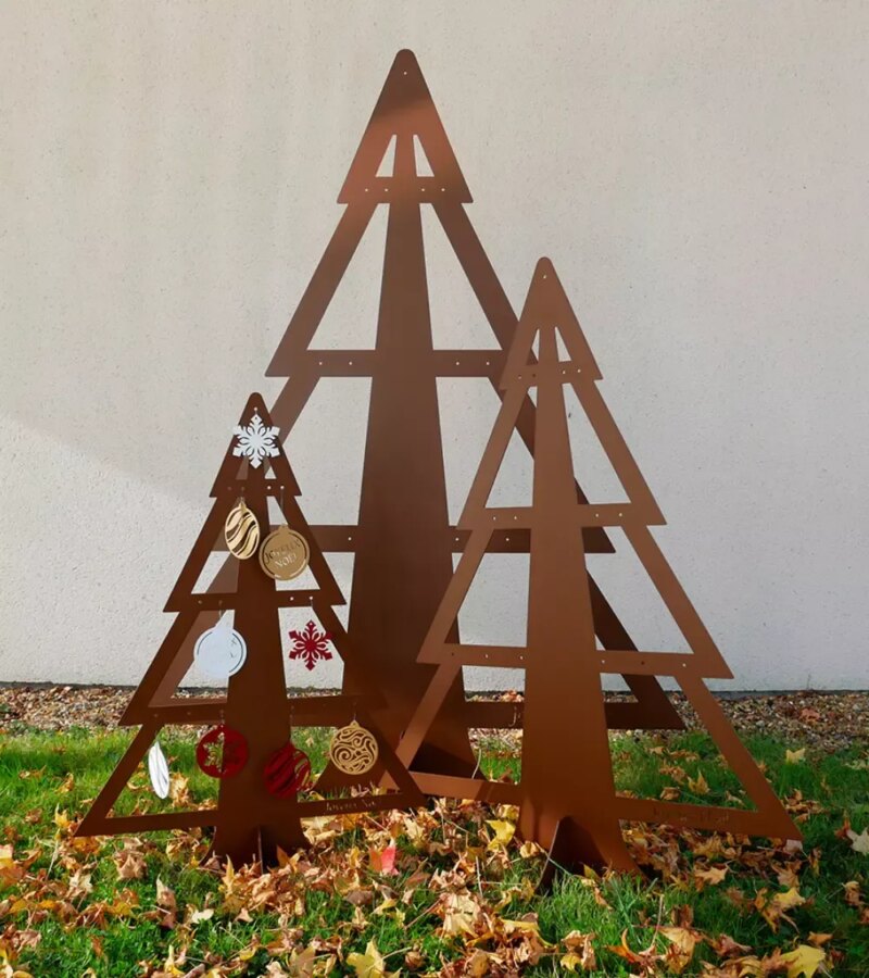 Sapin de Noël en métal pour l'extérieur