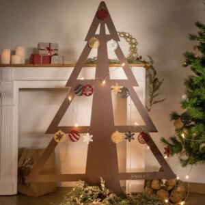 Sapin de Noël en métal