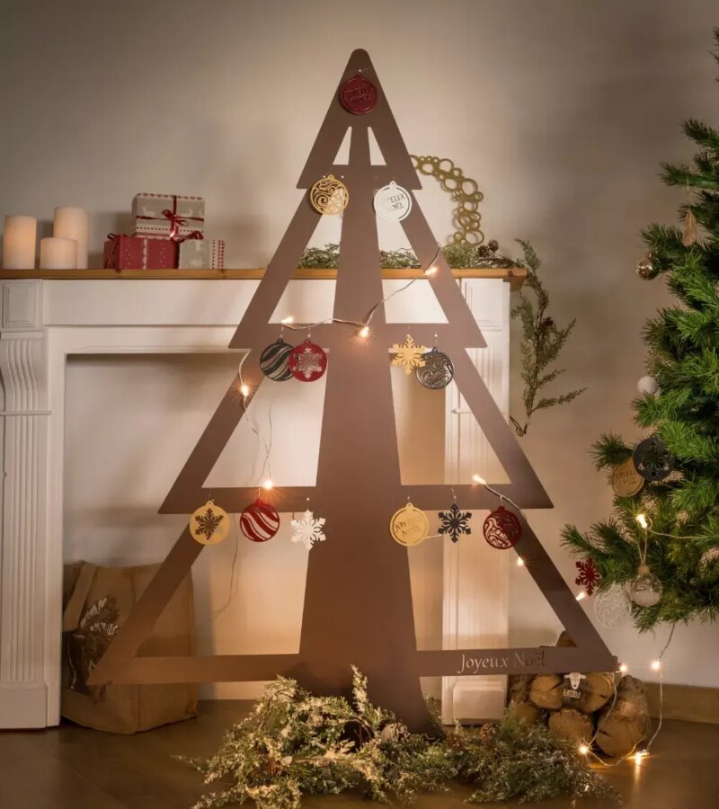 Sapin de Noël en métal